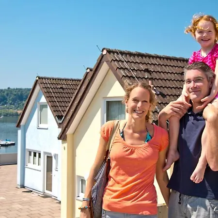 Ebenerdige Fewo Mit Terrasse & Schlafhaus Am Edersee Holiday home
